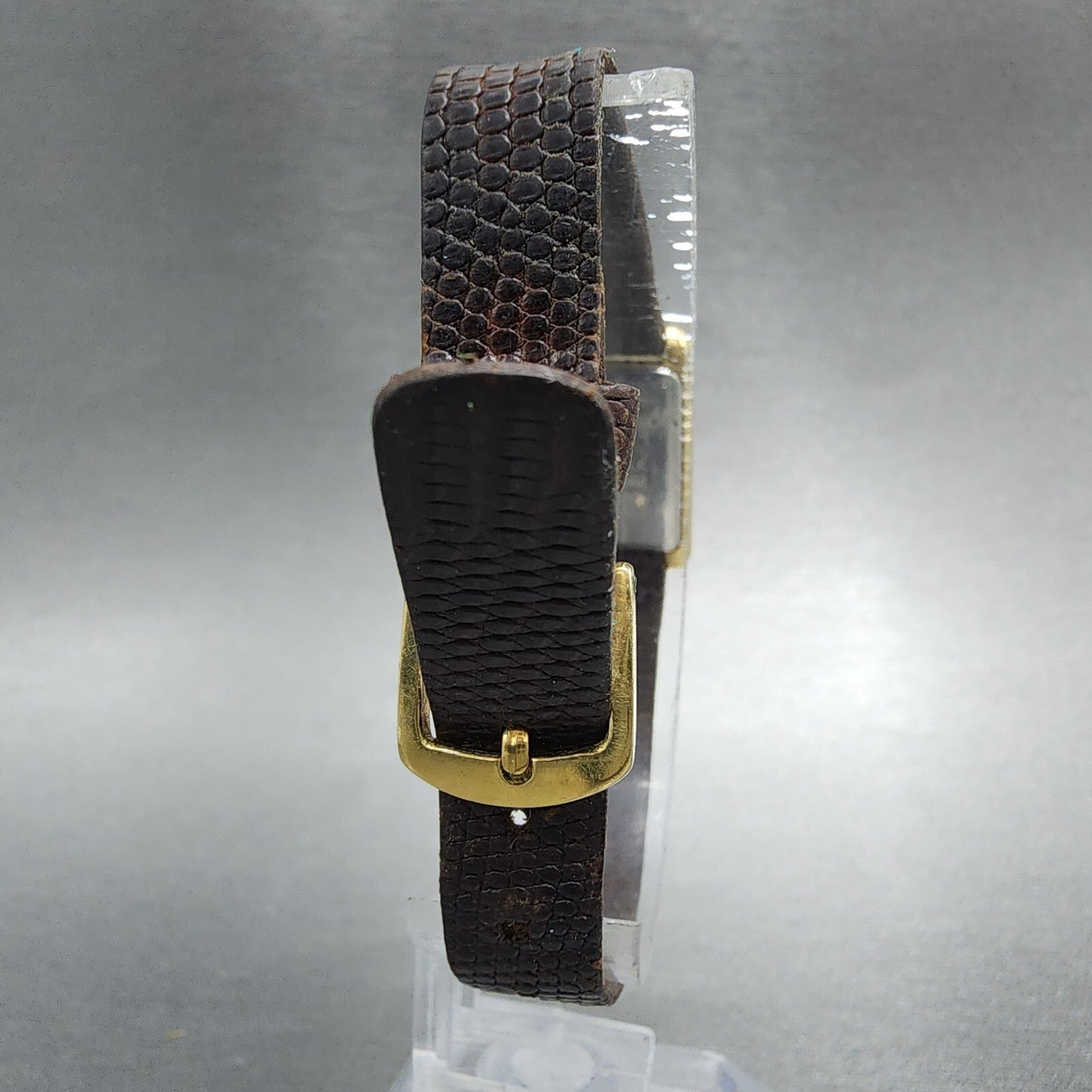 Seiko Tank Watch Women 18mm Gold Dial Gold Tone Rectangle 2C205019 New Battery7