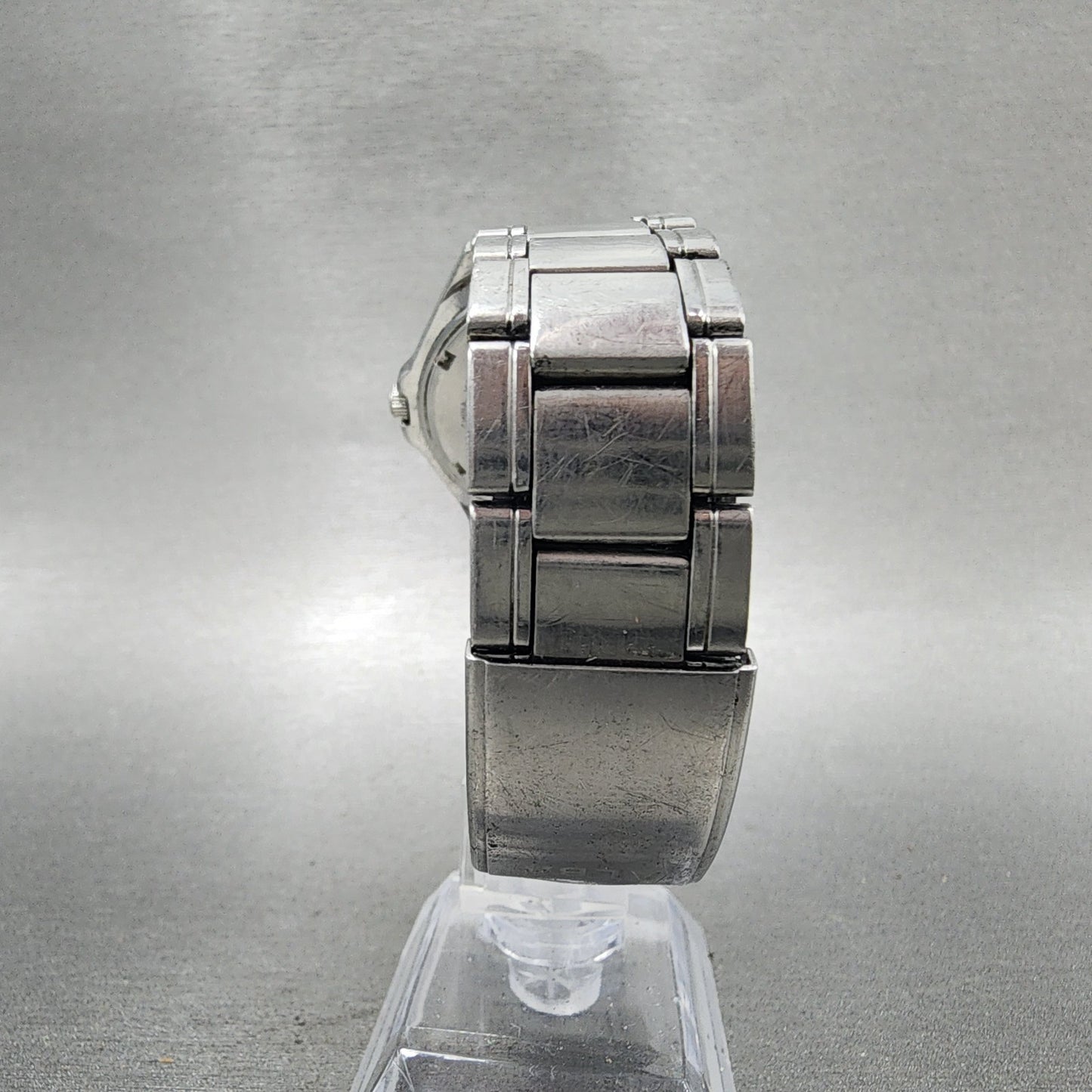 Seiko Alba Watch Men 39mm White Dial Silver Tone Date V7320S00 New Battery7