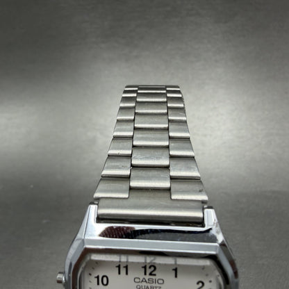 Casio AQ-230 Watch Men 30mm White Dial Silver Tone Alarm Chrono New Battery ABC5