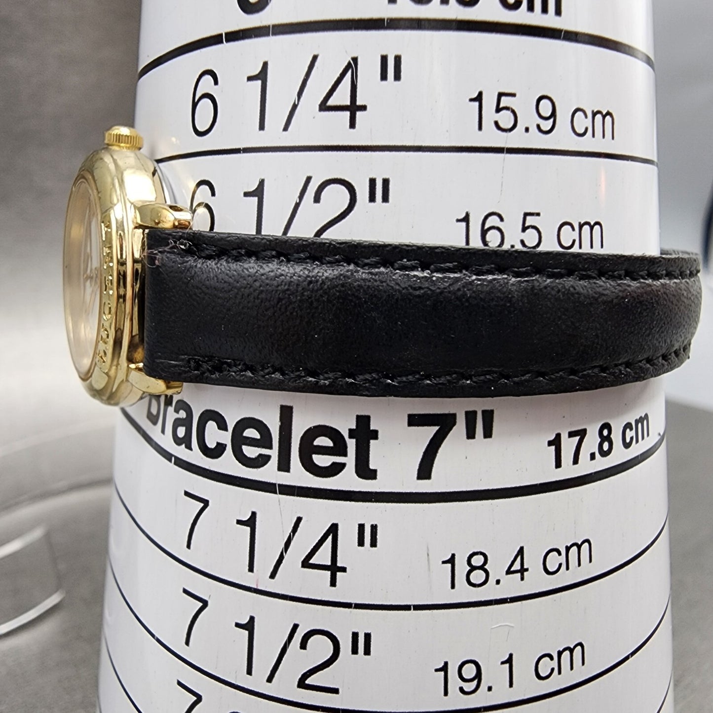 Seiko Lucent Watch Women 22mm White Dial Gold Tone 4n210360 New Battery10