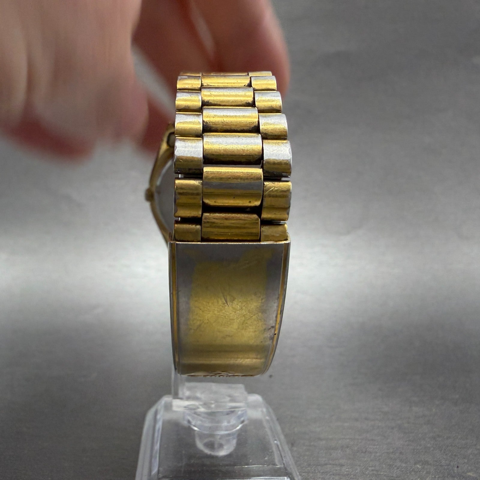 Seiko President SQ Watch Men 37mm Gold Dial Gold Tone Daydate 6923-8089 New BatC7