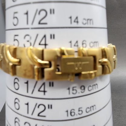 Wittnauer Watch Women 19mm MOP Dial Gold Tone Round RL8368 New Batttery10