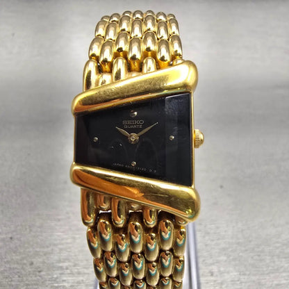 Seiko Watch Women 19mm Black Dial Gold Tone Asymmetrical 4N00-5749 New Battery0