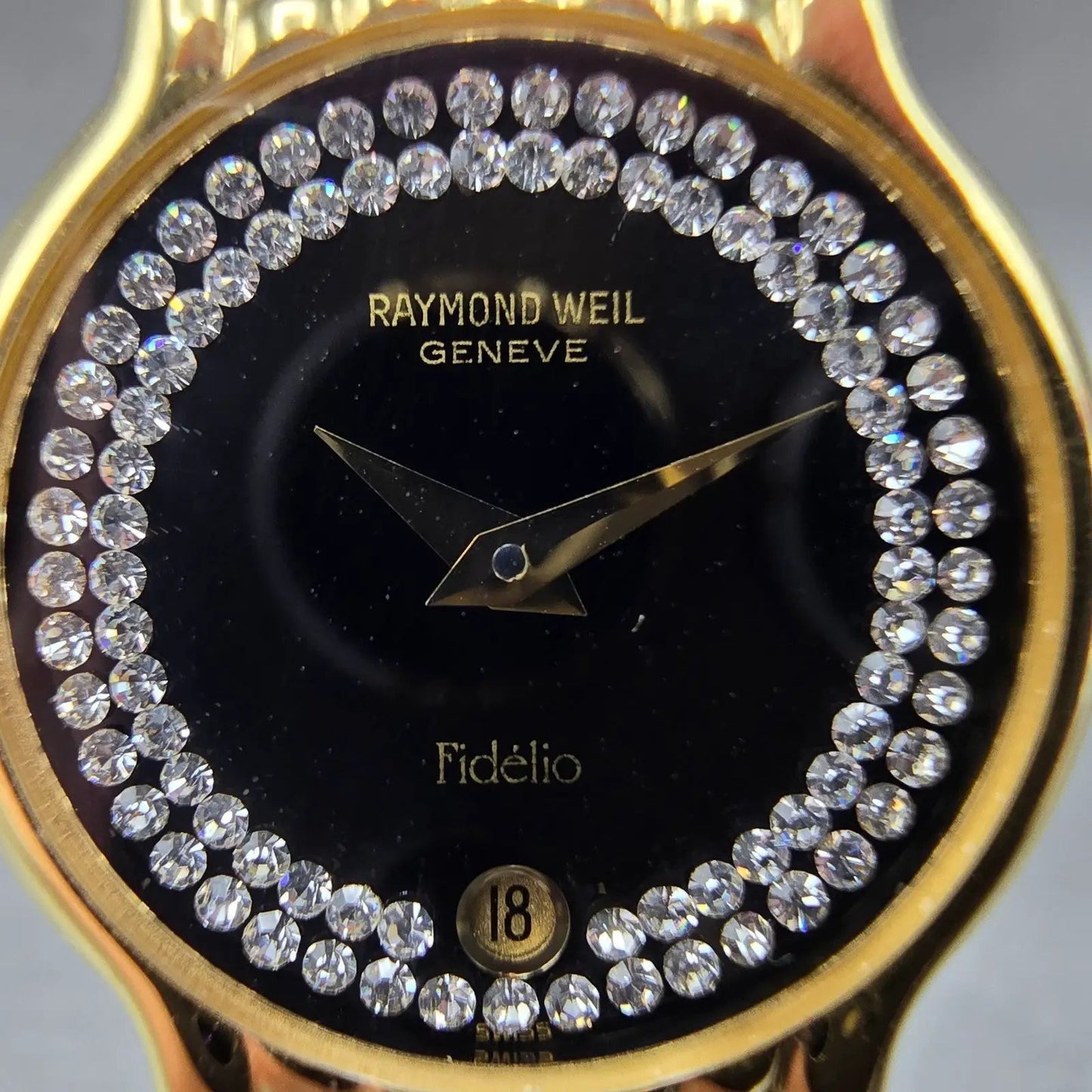 Raymond Weil Fideli Watch Women 24mm Black Dial Gold Plated Date 4702 New Batt1