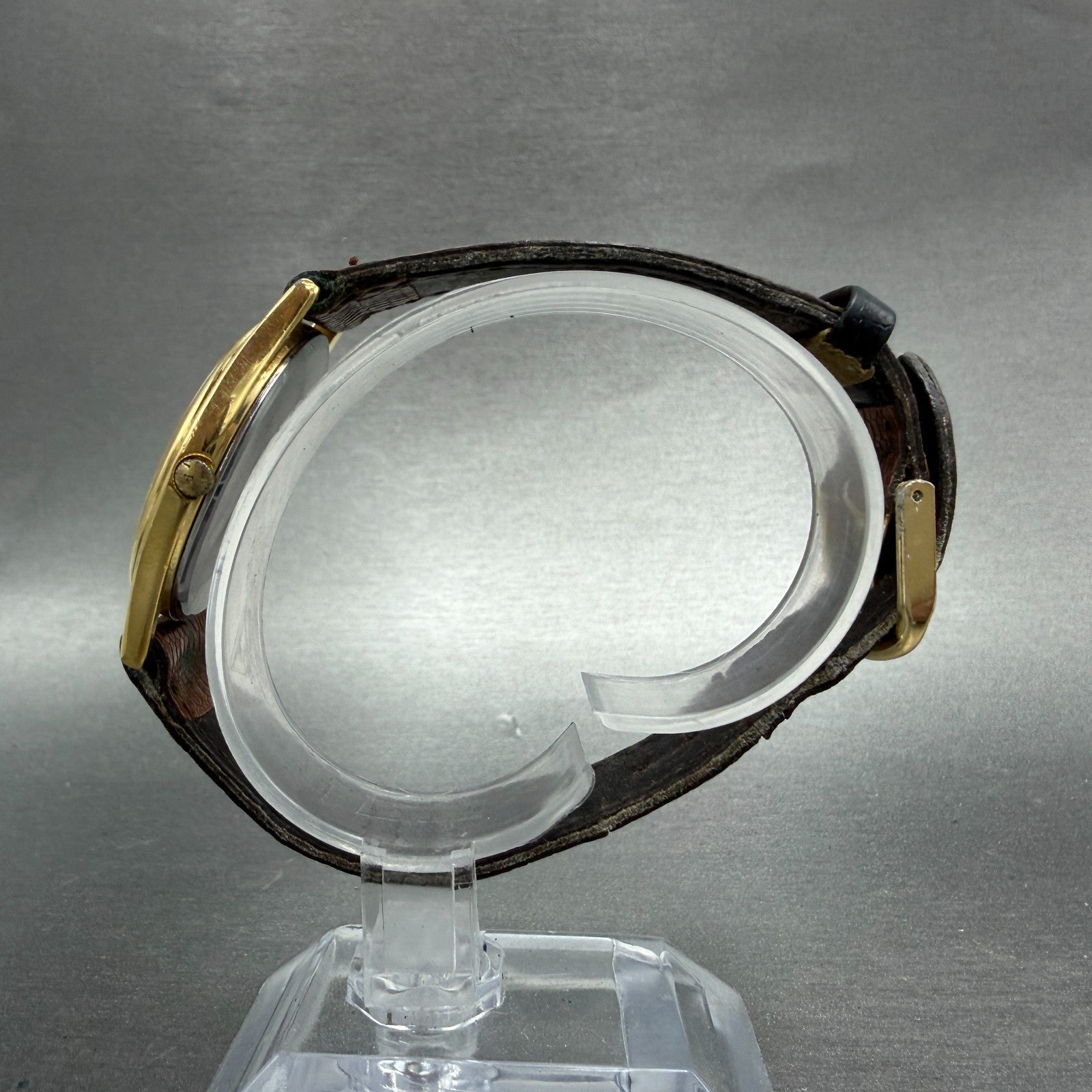 Seiko Watch Unisex 32mm Champagne Dial Gold Tone Round 2K01-0011 New Battery VTG6