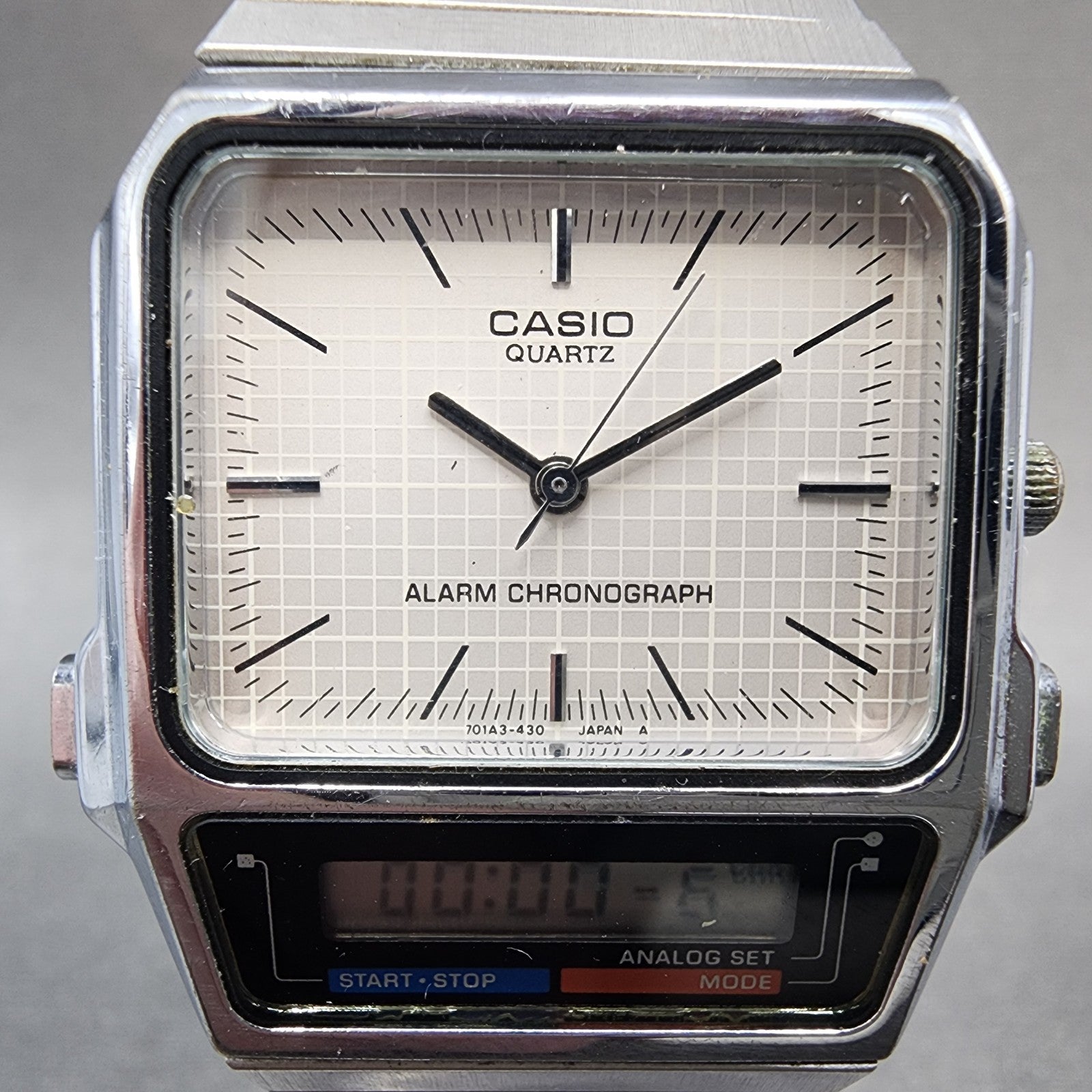 Casio AQ450 Watch Men 30mm White Dial Silver Tone Analog Digital New Battery1