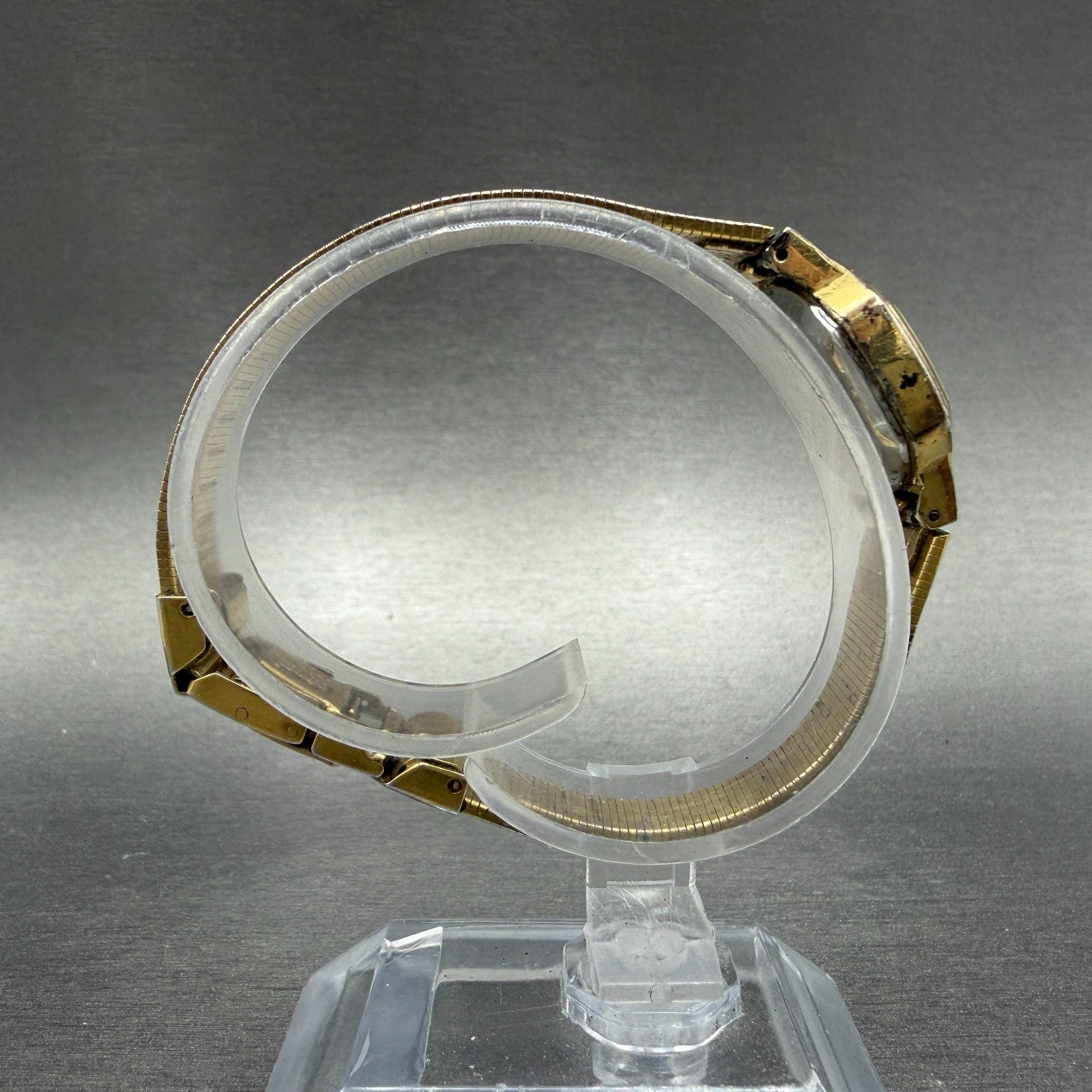 Seiko Watch Women 22mm Silver Dial Gold Tone Octagon 1421-5140 New Battery8