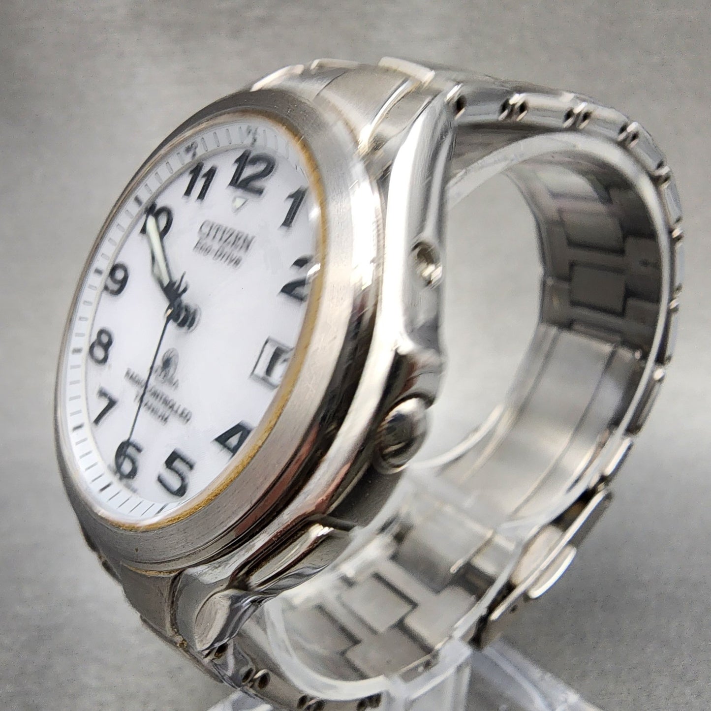 Citizen EcoDrive Attesa Watch Men 38mm White Dial Titanium Atomic Round Runs2