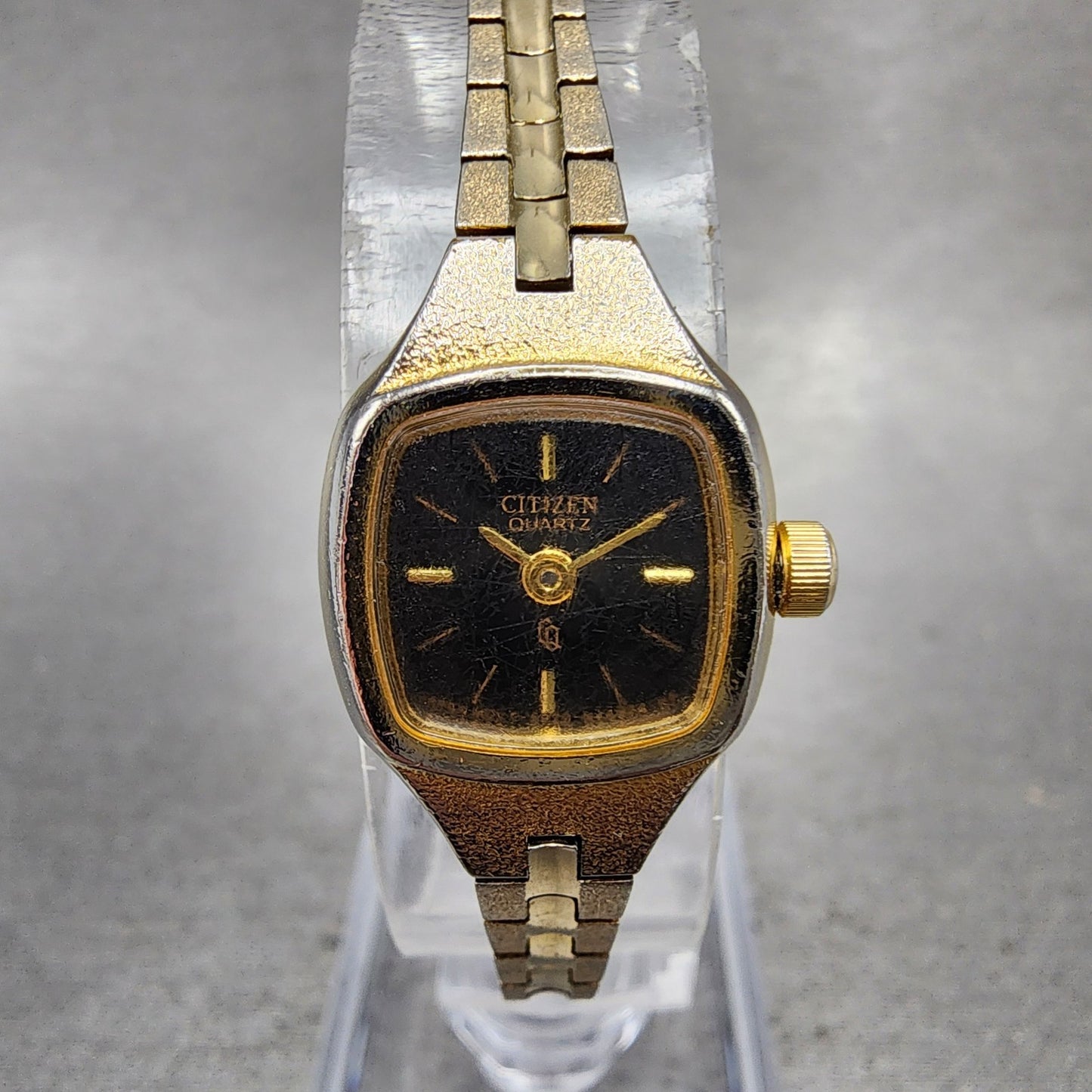 Citizen CQ Watch Women 17mm Black Dial Gold Tone Square 5920S49780 New Battery0