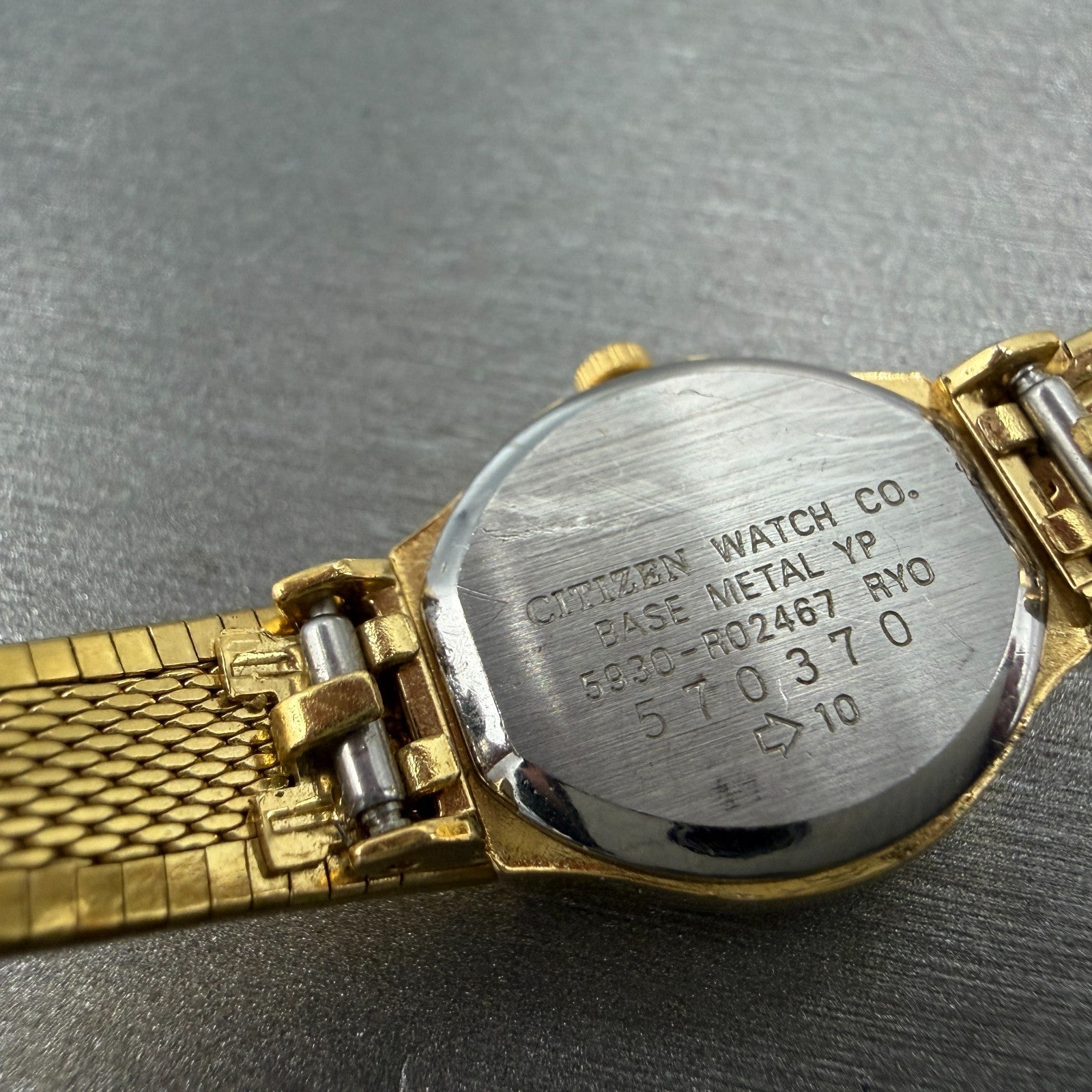 Citizen Watch Women 18mm Black Dial Gold Tone Round 5930-R02467 New Battery ABCD9