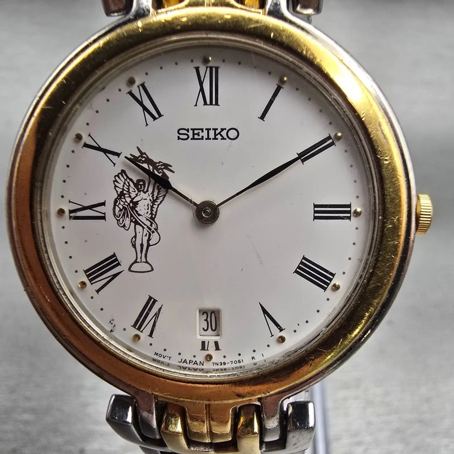 Seiko Watch Men 34mm White Dial Two Tone Date Round 7N39-7029 New Battery VTG1