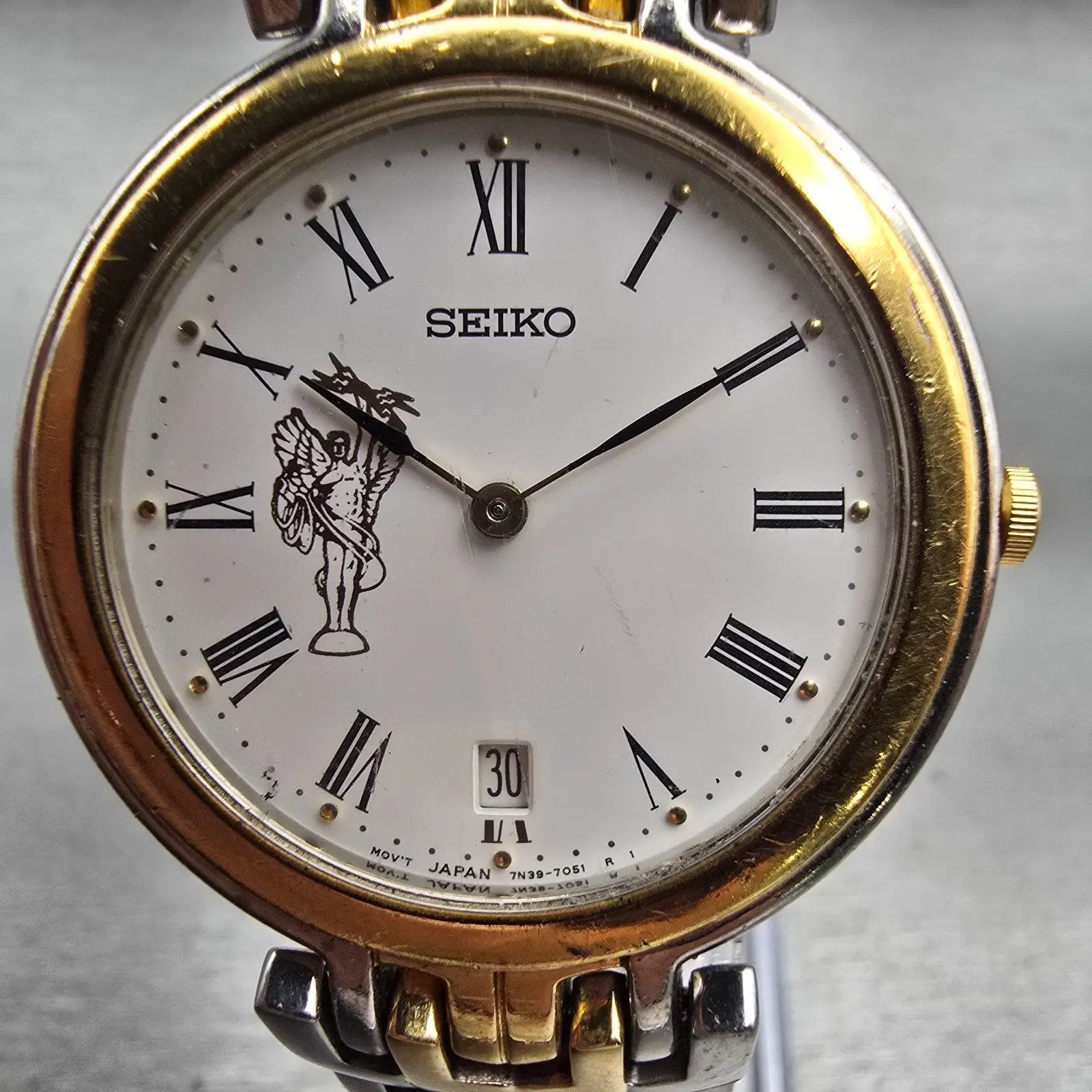Seiko Watch Men 34mm White Dial Two Tone Date Round 7N39-7029 New Battery VTG1