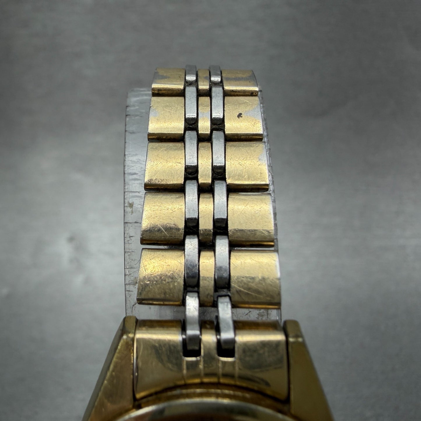 Seiko Automatic Watch Women 24mm Silver Dial Gold Tone Daydate 2906-0019 Runs4