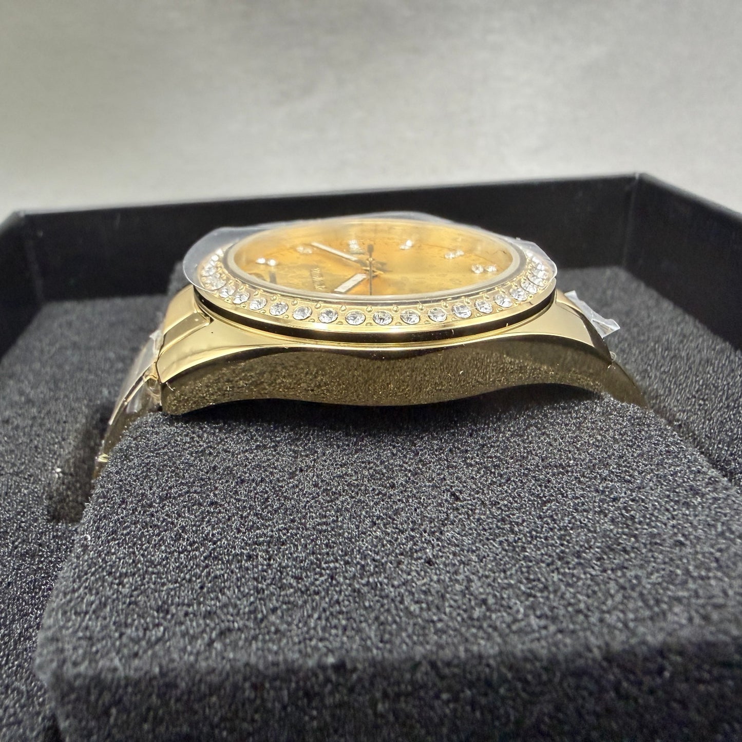 Invicta Angel Watch Women 38mm Gold Dial Gold Tone Date Round Crystal Bezel498472