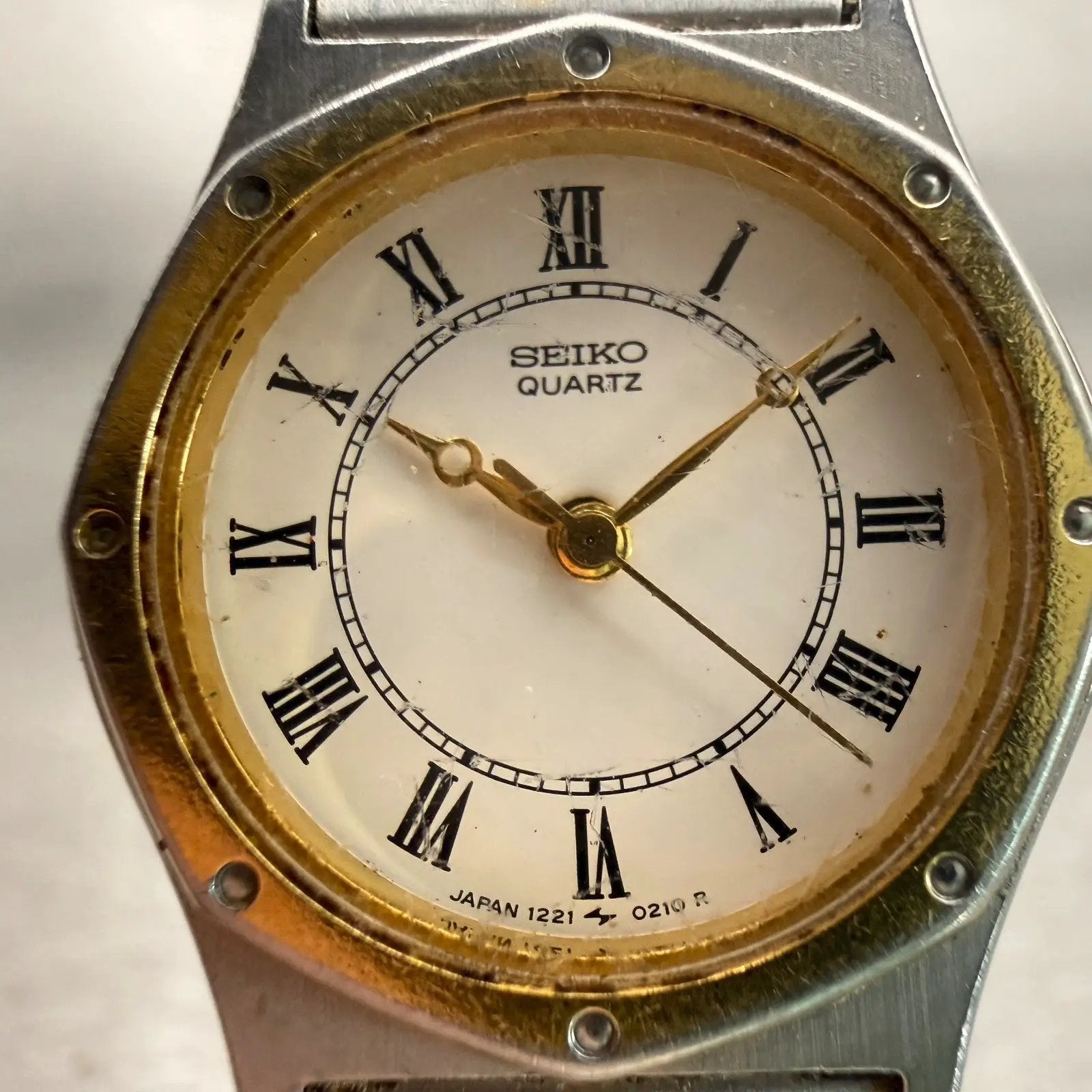 48302642