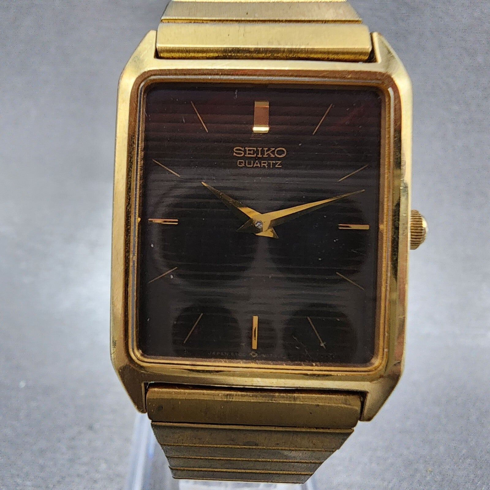Seiko Tank Watch Women 26mm Brown Dial Gold Tone Rectangle 5Y005000 New Battery1