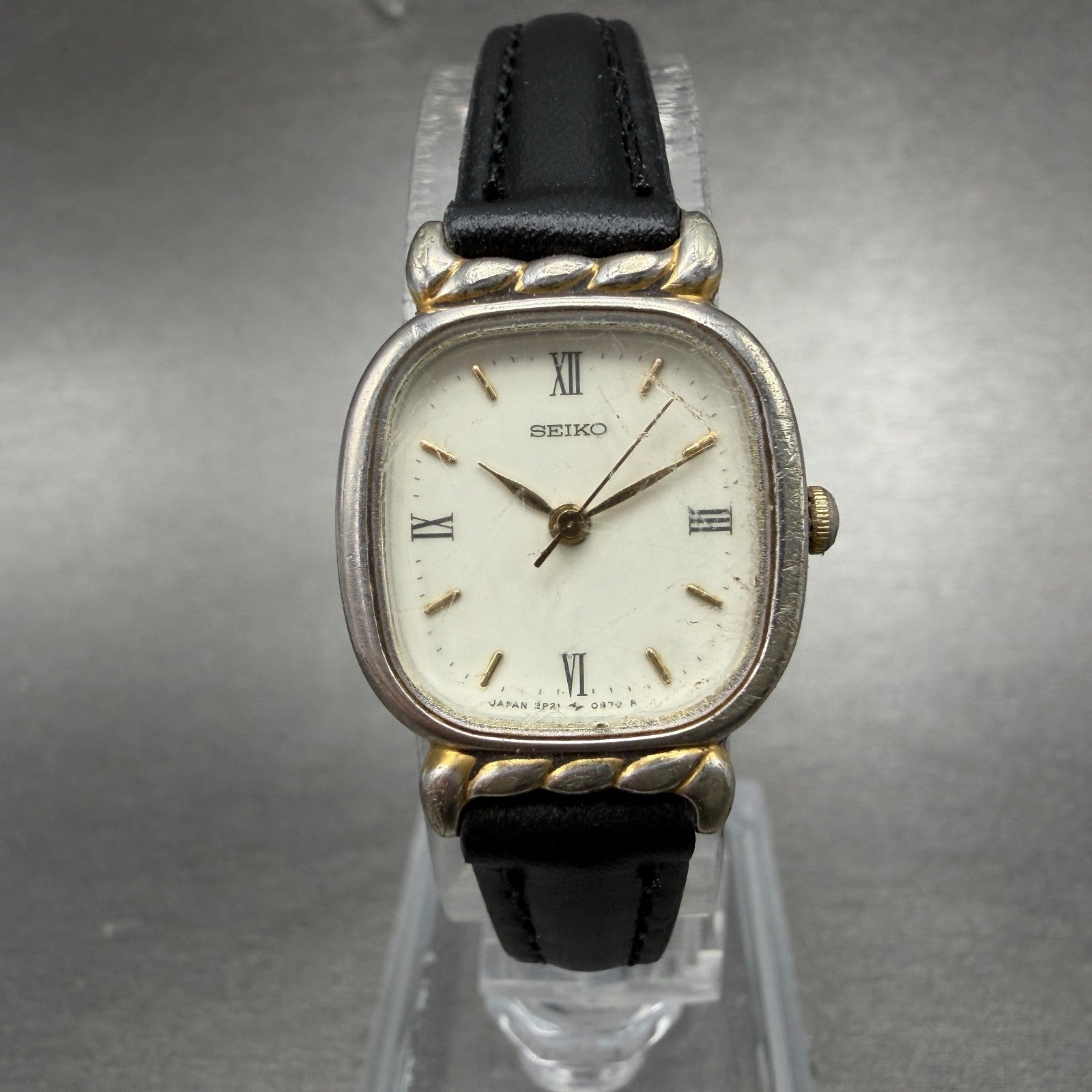 Seiko Watch 20mm Women White Dial Two Tone Rectangle 2P21-5340 New Battery0