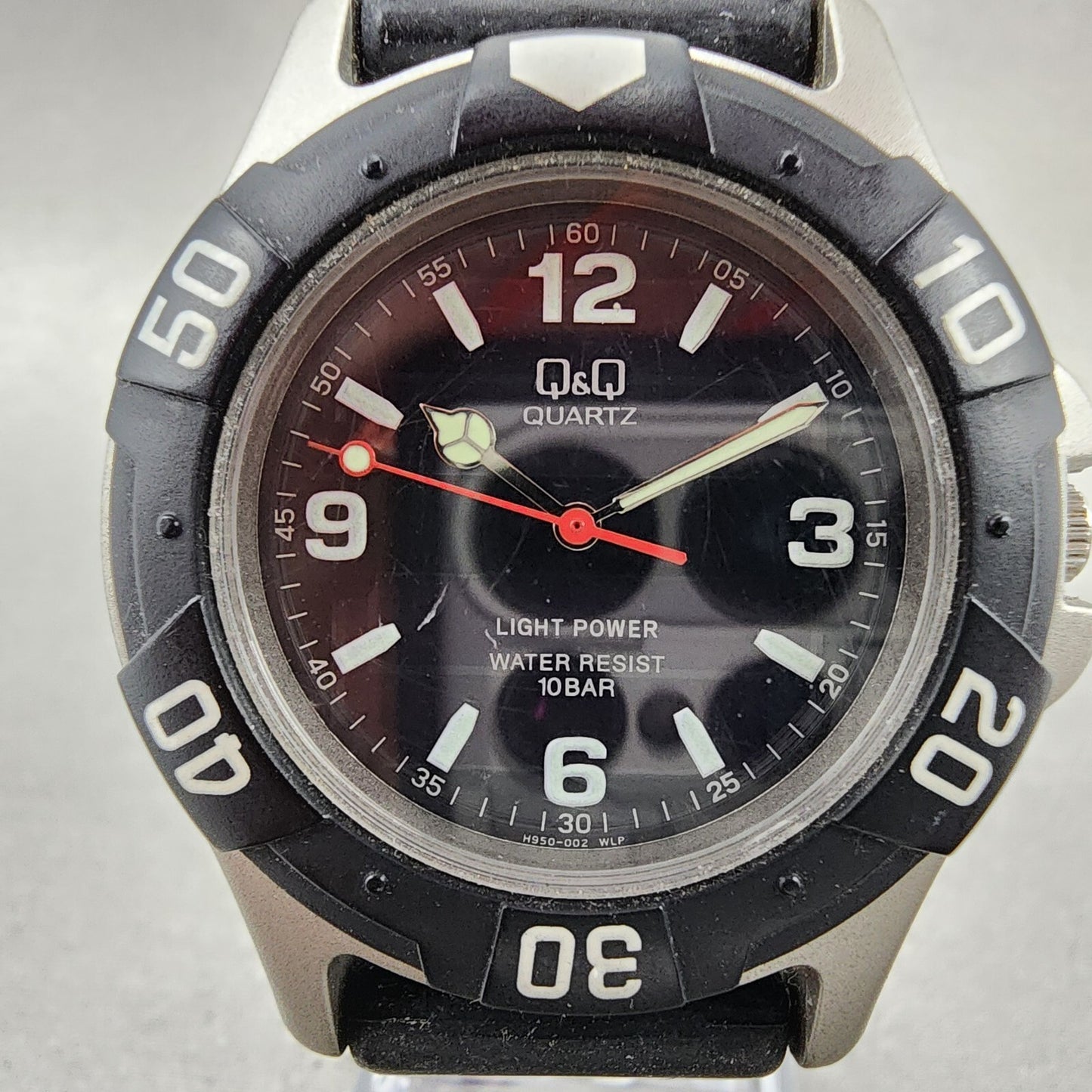 Citizen Q&Q Diver Watch Men 40mm Black Dial Gray Tone Solar Runs Round1