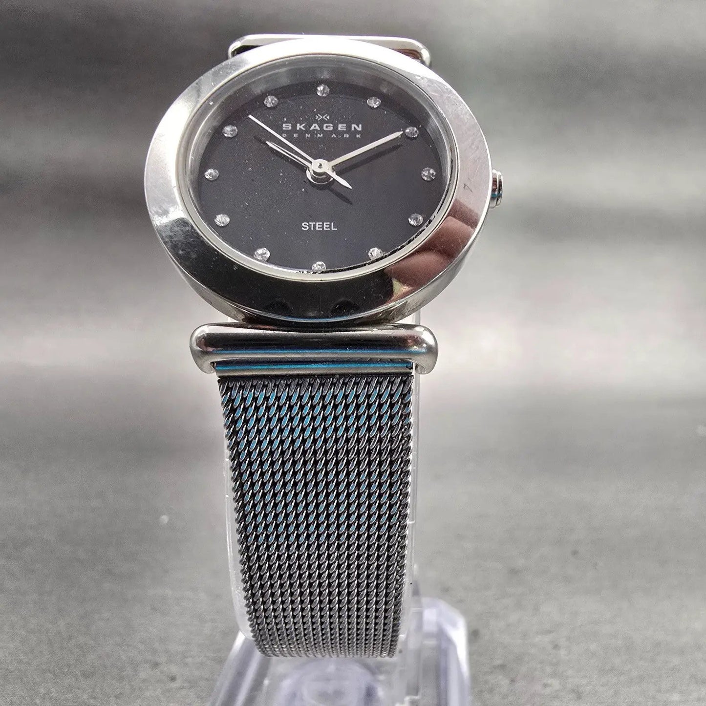 Skagen Watch Women 25mm Black Dial Silver Tone Round 107SSSBD New Batt5