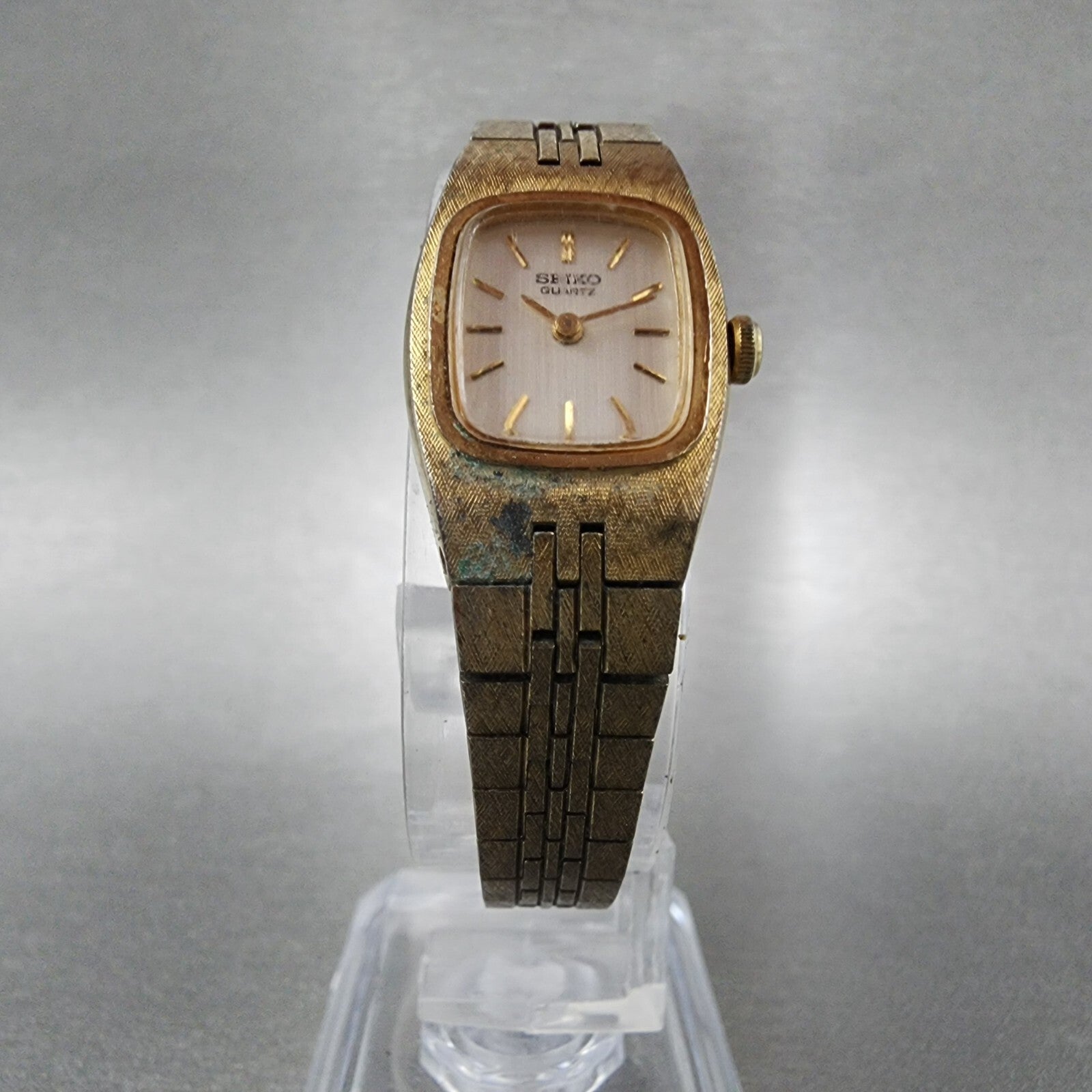 VTG Seiko Watch Women 17mm Silver Dial Gold Tone Rectangle 54205060 New Battery5