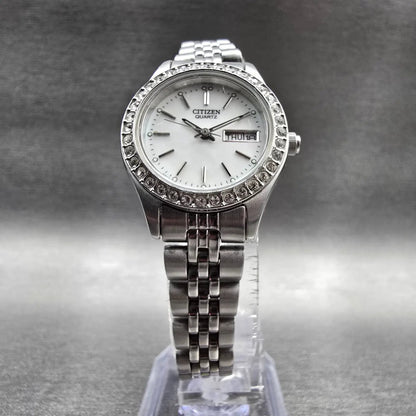 Citizen Watch Women 26mm MOP Dial Silver Daydate Crystal 1002-S044448 New Batt5