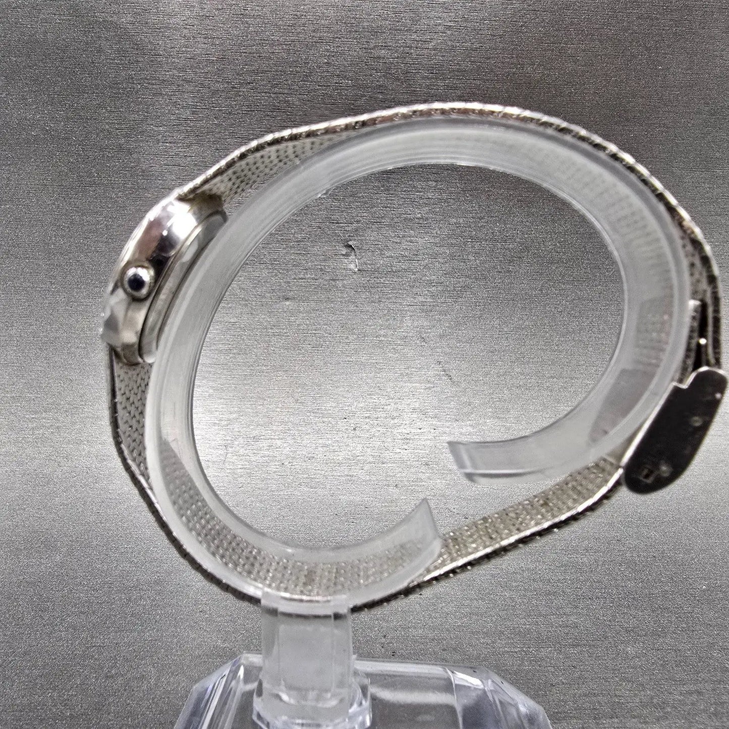 Lonber Sapphire Watch Women 23mm Silver Dial Silver Tone Round New Battery Mesh6