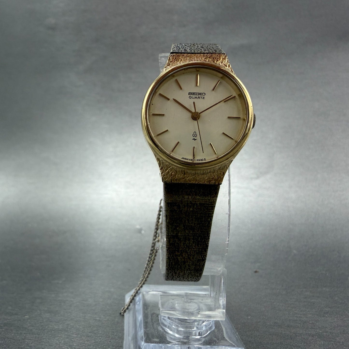 Seiko Watch Women 23mm Champagne Dial Gold Tone Round 4301-0010 New Battery5