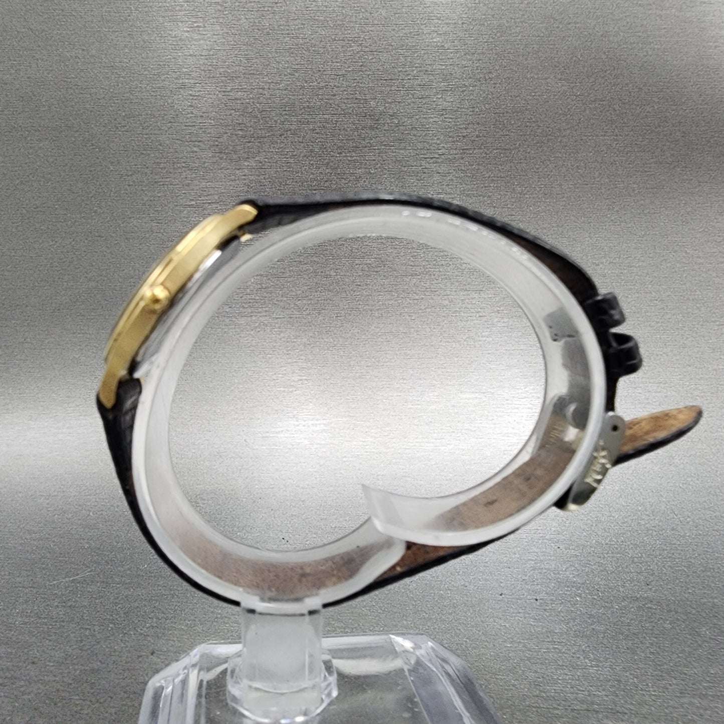 Movado Museum Watch Women 26mm Black Dial Gold Tone Round 87 E4 0814 New Batt6