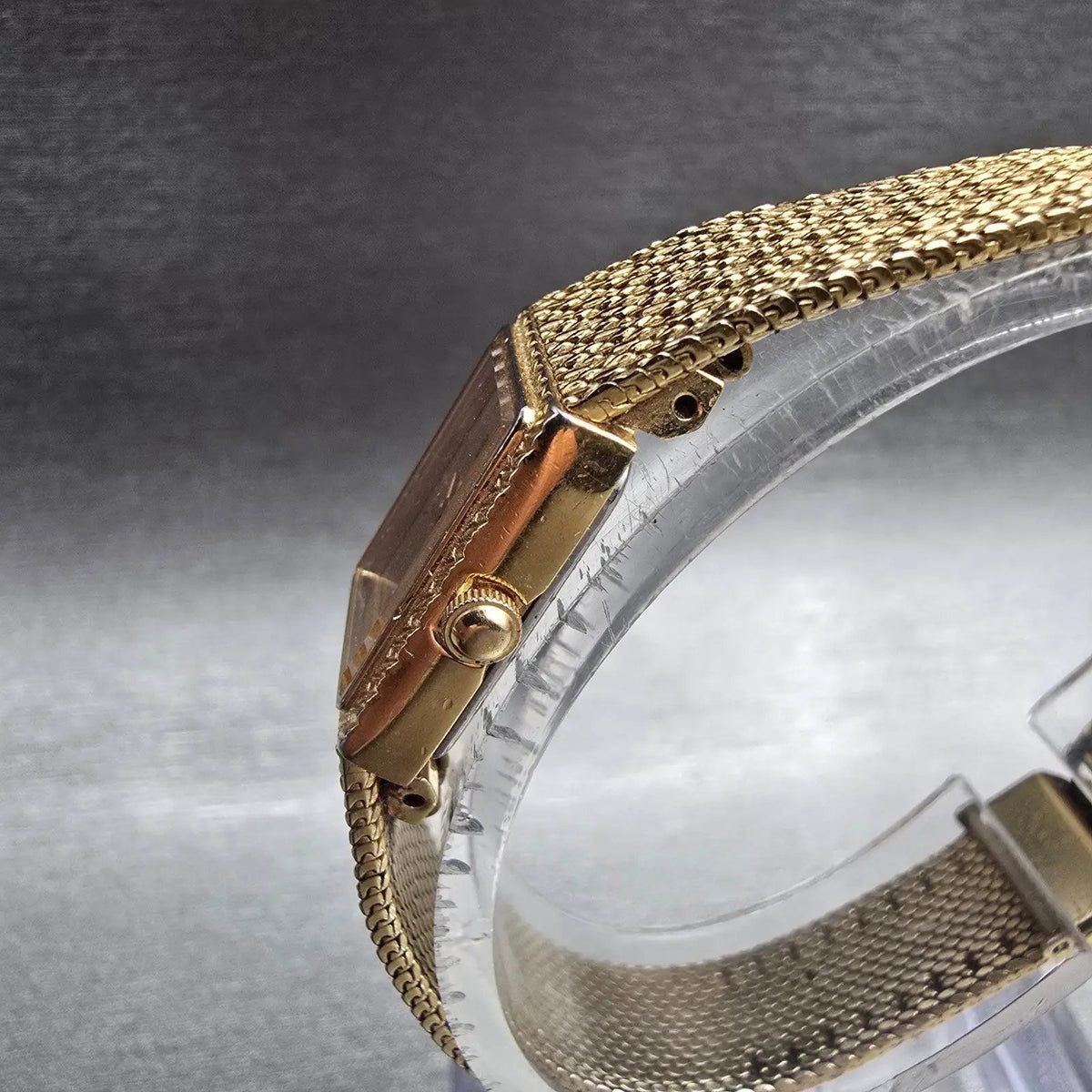 Seiko Watch Women 14mm Gold Dial Gold Tone Rectangle 1E20-5A59 New Battery2