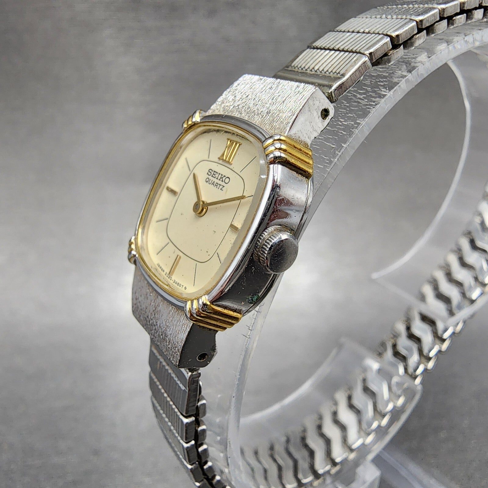 Seiko Watch Women 17mm Cream Dial Two Tone Rectangle 23206710 New Battery2