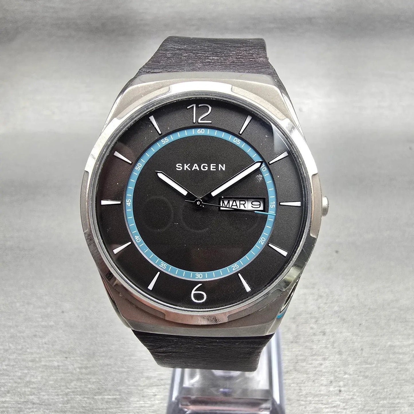 Skagen Melbye Watch Men 40mm Gray Dial Titanium Daydate Round SKW6305 New Batt0