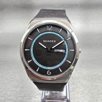 Skagen Melbye Watch Men 40mm Gray Dial Titanium Daydate Round SKW6305 New Batt0