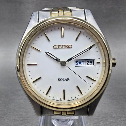 Seiko Solar Watch Men 37mm White Dial Two Tone Daydate READ!!!!!! V158-0AA0 Runs0