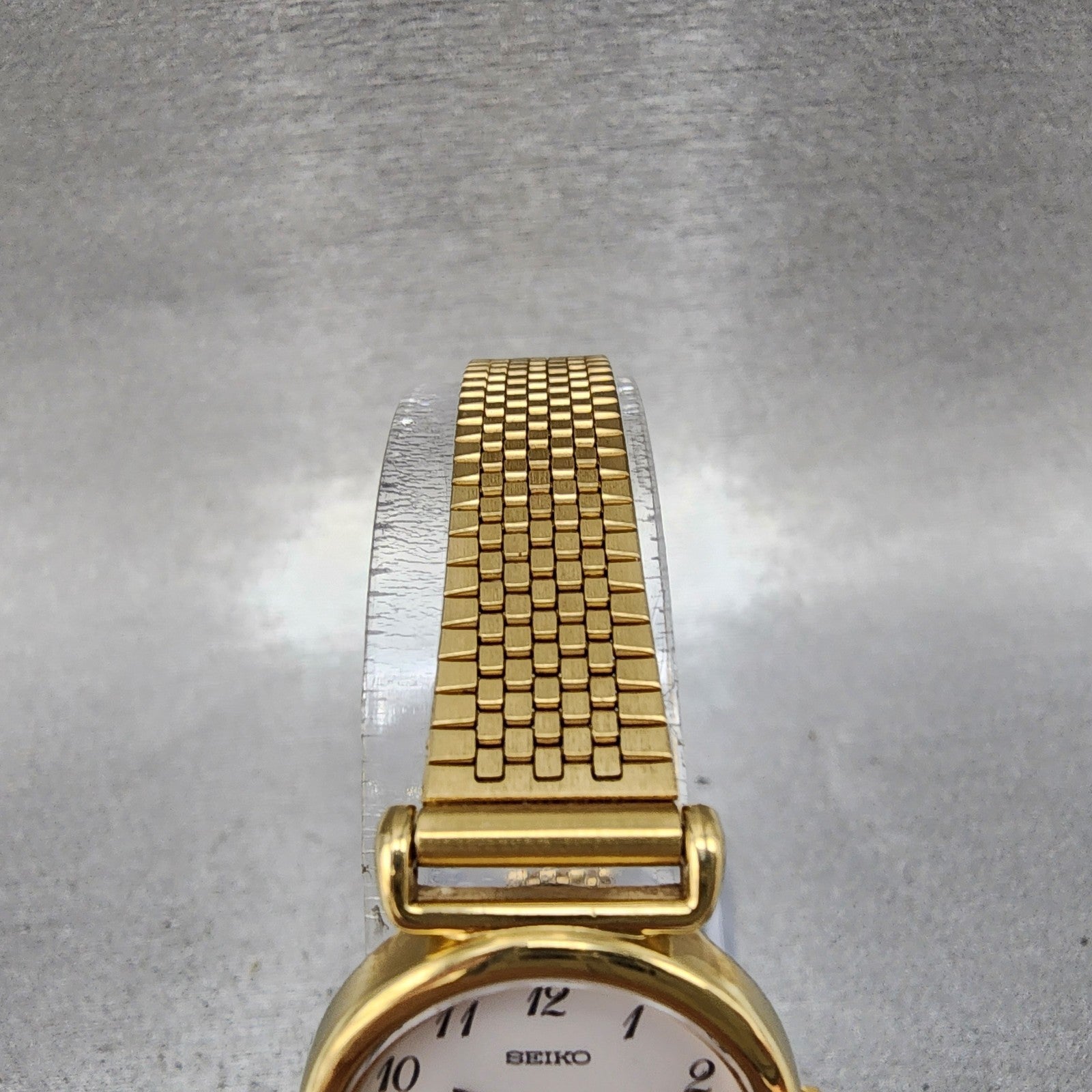 Seiko Watch Women 22mm White Dial Gold Tone Round 4n210052 New Battery5