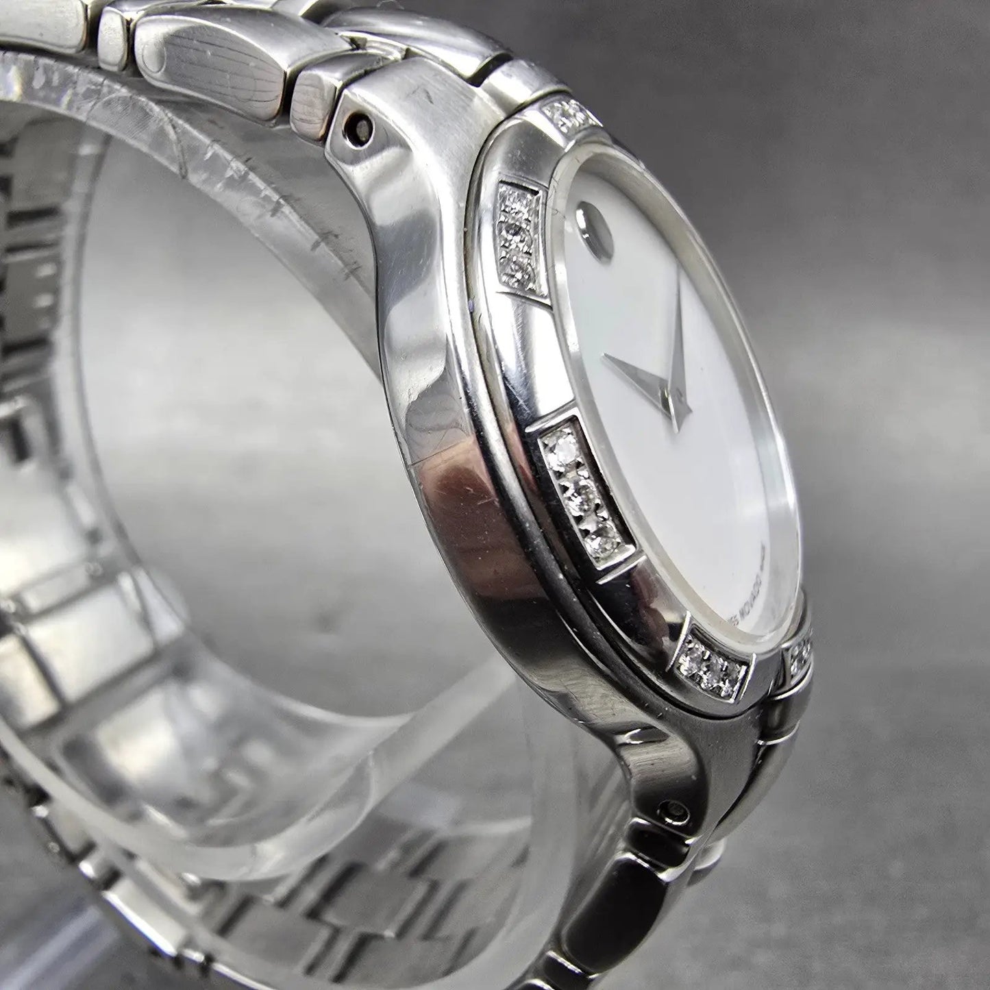 Movado Museum Watch Women 27mm MOP Dial Steel Diamond Bezel 0606098 New batt3