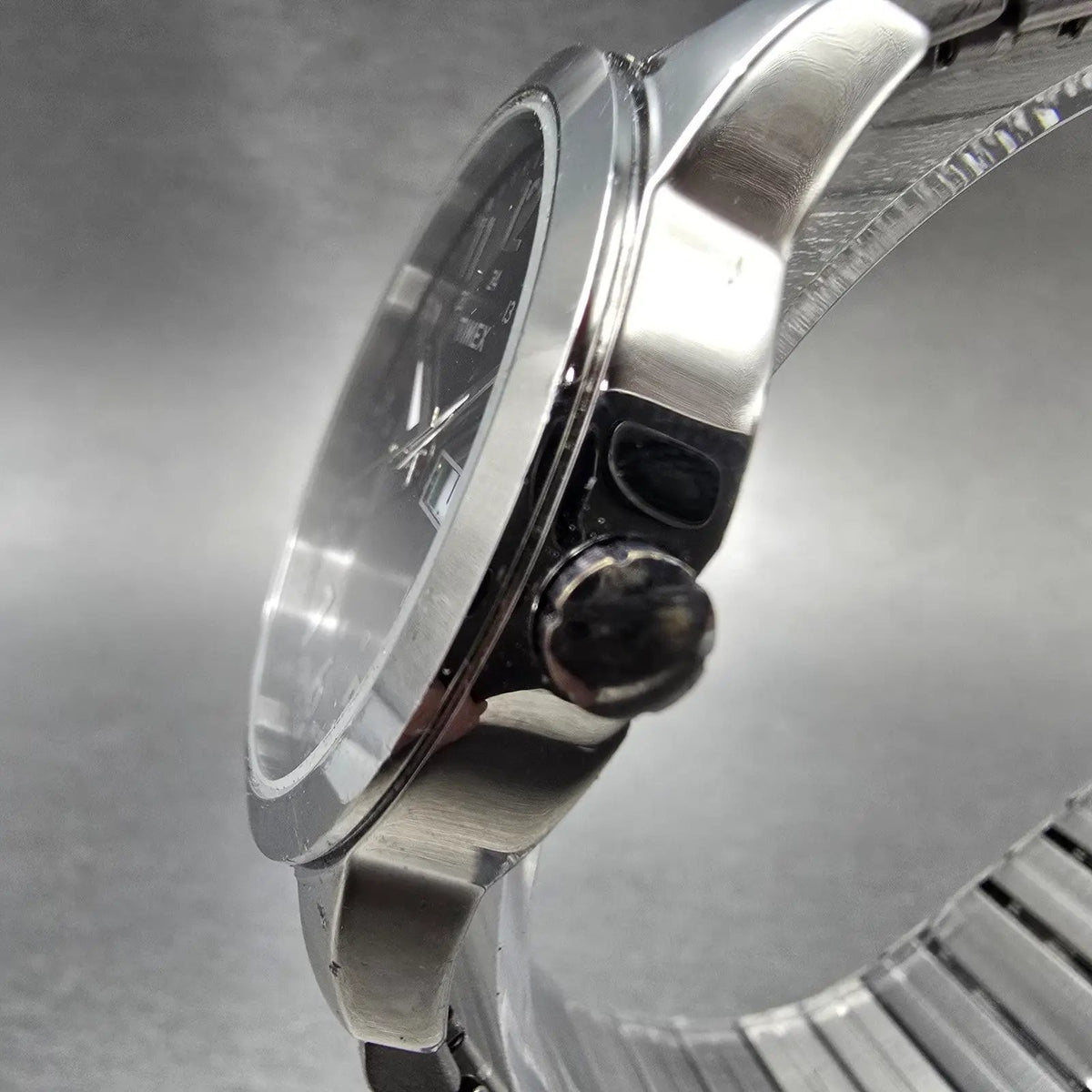 Timex South Street Sport Watch Men 36mm Black Dial Steel Daydate T2M932 New Bat82