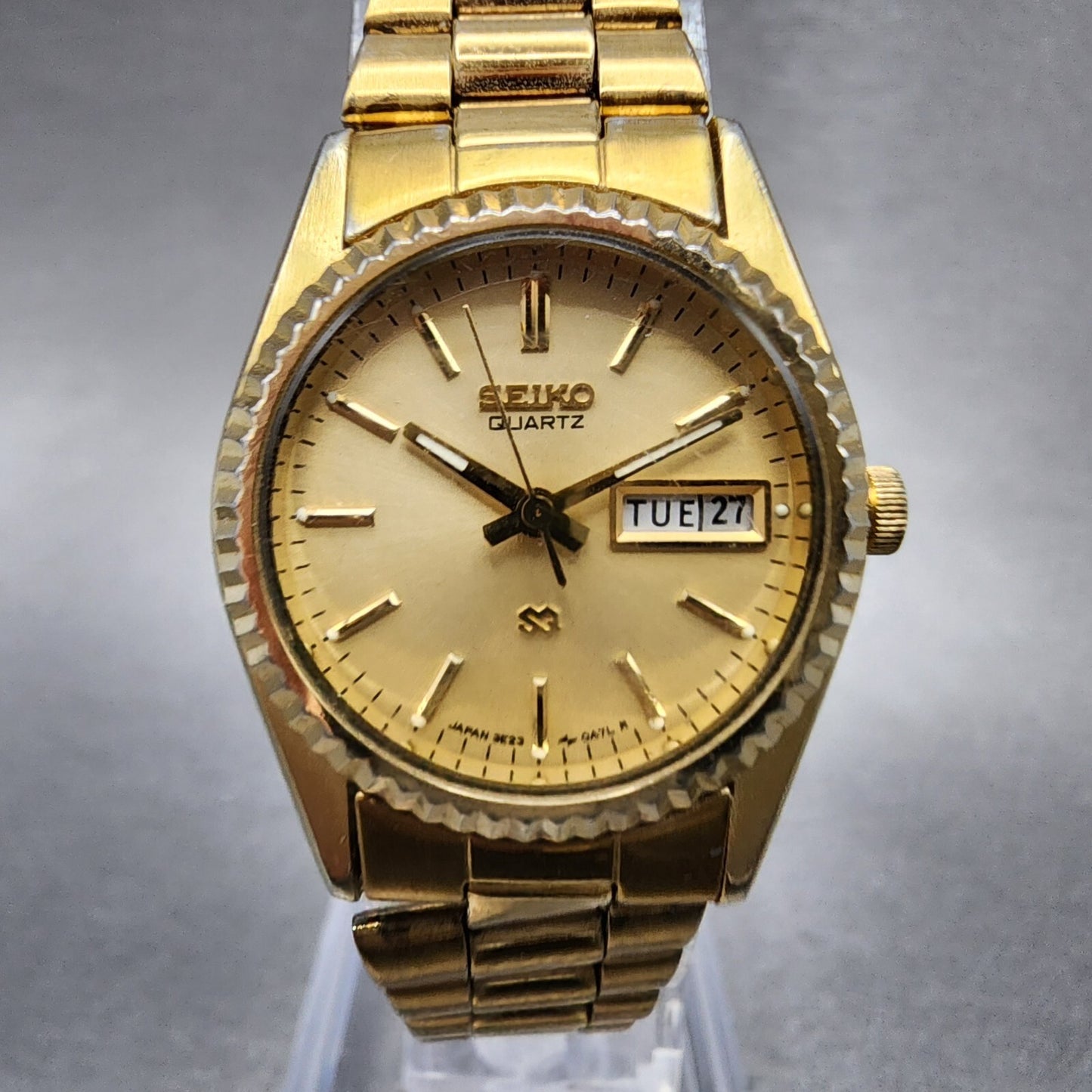 Seiko SQ Watch Women 24mm Gold Dial Gold Tone Daydate 24mm Round New Battery ABC0