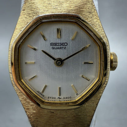 Seiko Watch Women 16mm Silver Dial Gold Tone Octagon 2Y00-5049 New Battery1
