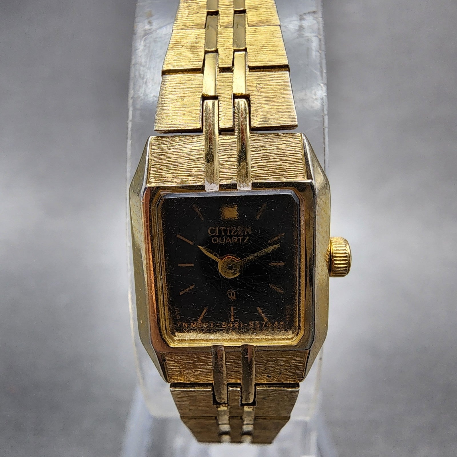 Citizen CQ Tank Watch Women 13mm Black Dial Gold Tone 5421S18531 New Batt1
