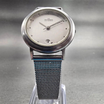 Skagen Denmark Watch Women 28mm Silver Dial Silver Tone Date 16SSS New Battery5