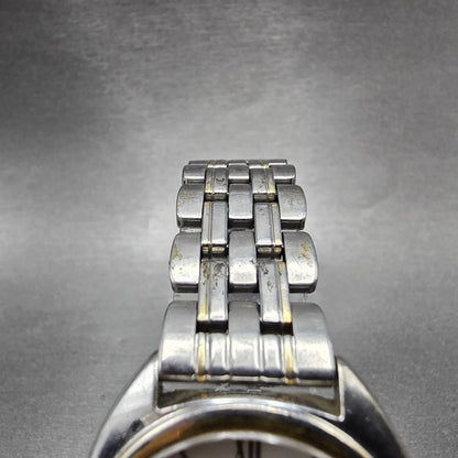 48425305