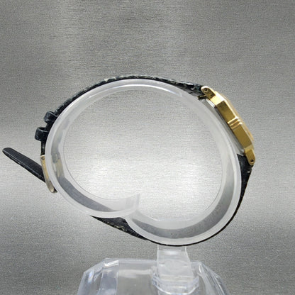 Seiko watch Women Gold Tone Gold Dial 19mm 2c205810 New Battery8