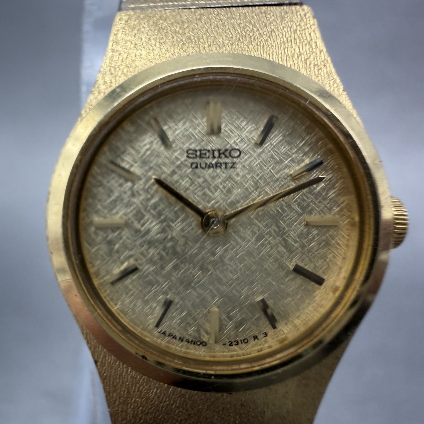 Seiko Watch Women 18mm Champagne Dial Gold Tone Round 4n00-0669 New Battery ABC1