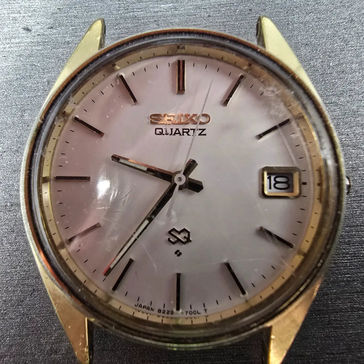Seiko 8222 Quartz Movement Works Date W/ Dial Hands Case Vintage1