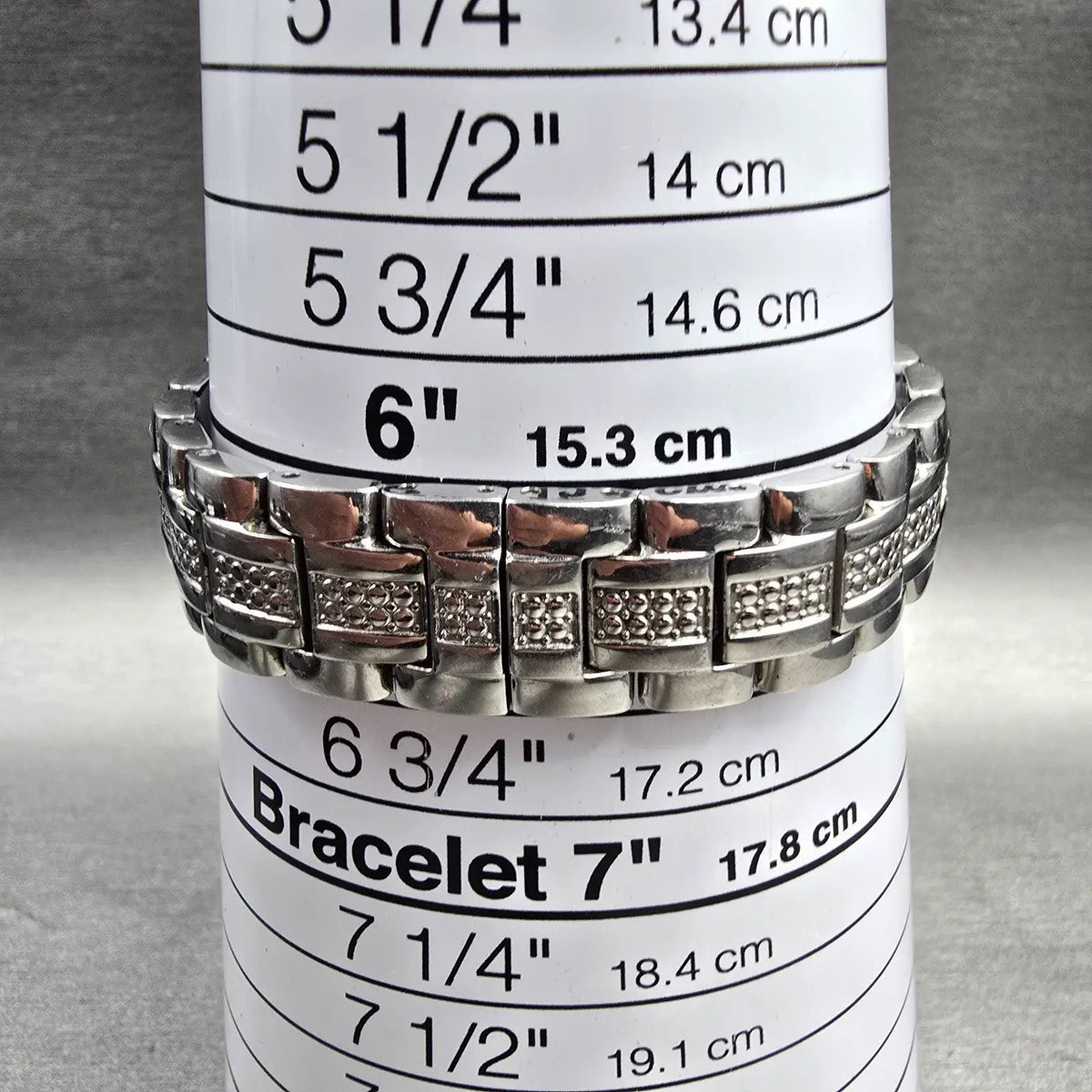 Bulova Watch Women 30mm MOP Dial Silver Tone Crystals Round 96L116 New Battery9