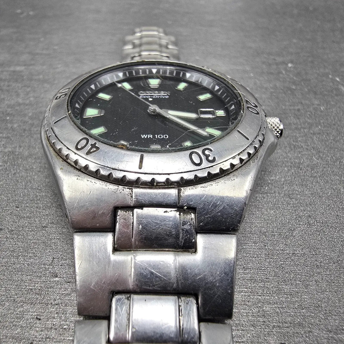 Citizen Eco-Drive Watch Men 40mm Black Dial Silver Tone Date E110-K000432 PARTSP3