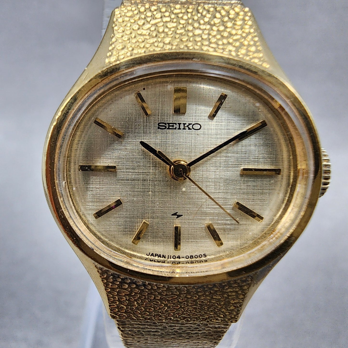 Seiko Watch Women 22mm Champagne Dial Gold Tone Oval Manual 11047140 Runs1