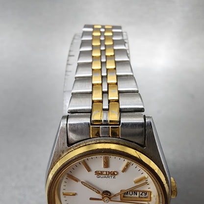 Seiko Watch Women 25mm White Dial Two Tone Daydate 7n430011 Round New BatteryBA4