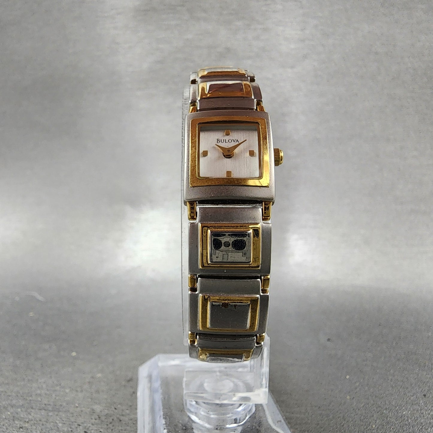 Bulova Watch Women 15mm Silver Dial Two Tone Rectangle 98T53 New Battery5