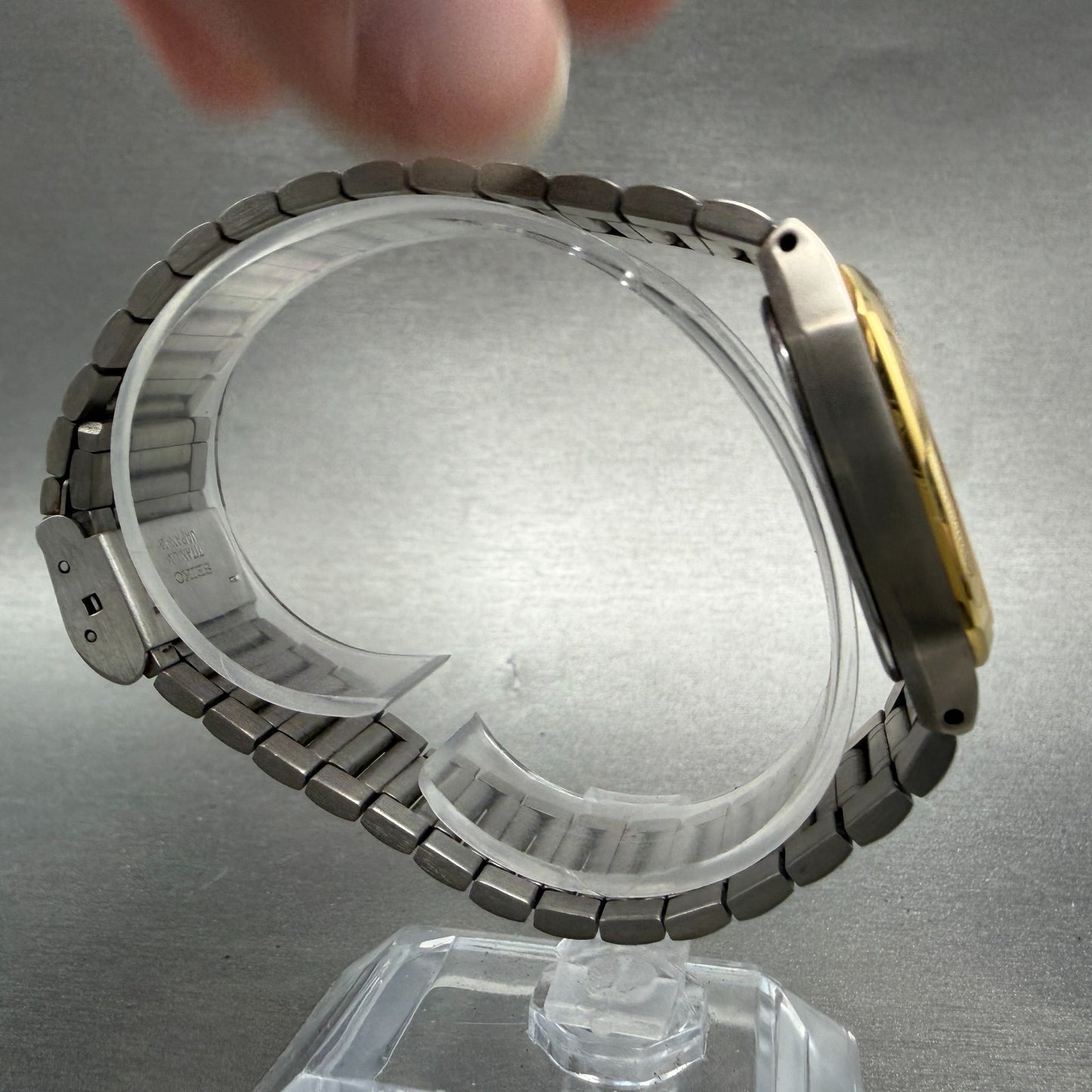 Seiko Watch Men 31mm Champagne Dial Two Tone Titanium Daydate 7N93-5010 New Batt8